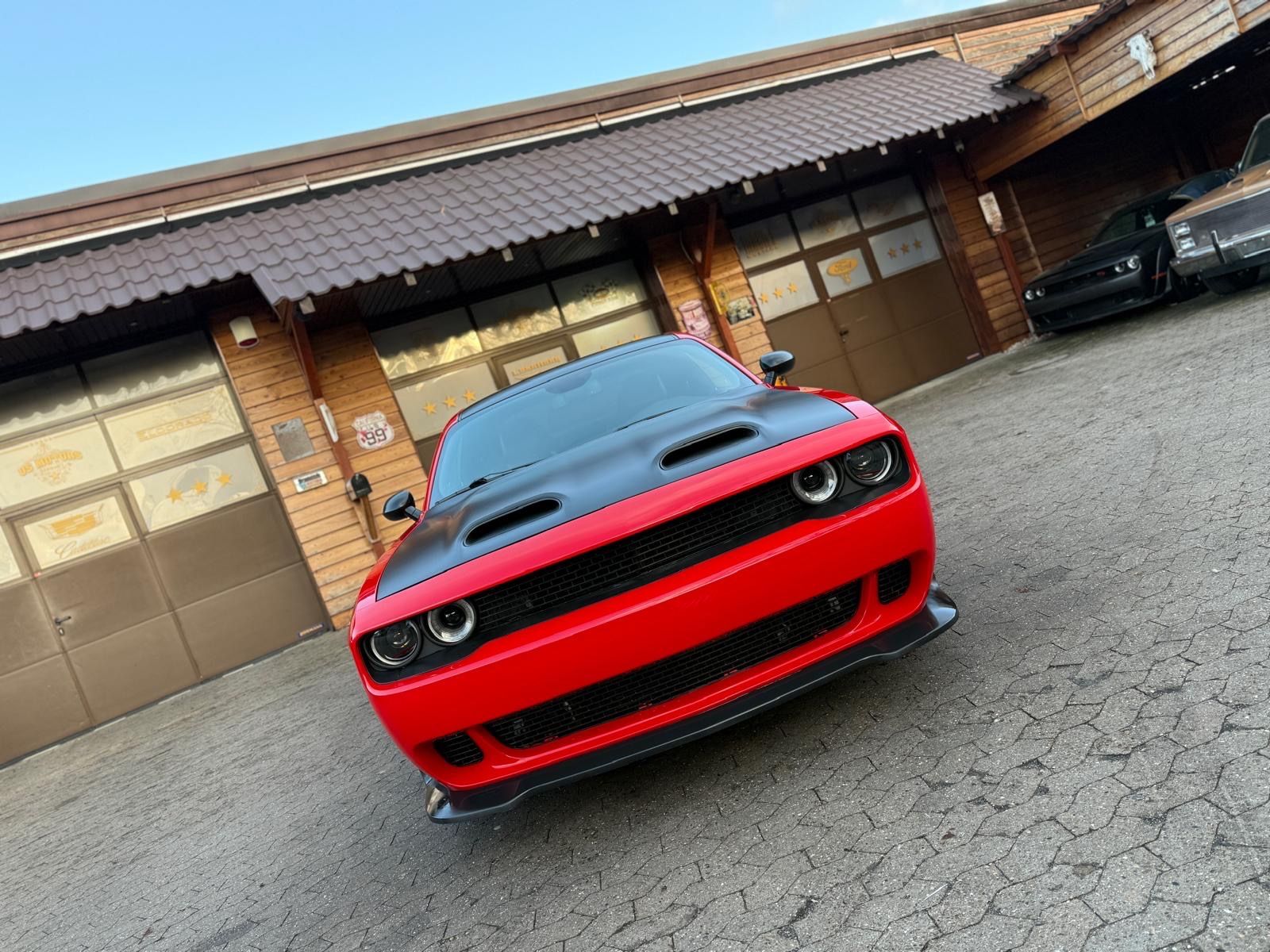 Dodge 5,7 V8*SRT KIT*LEDER*NAVI*KEYLESS*GARNTIE*SERVIC