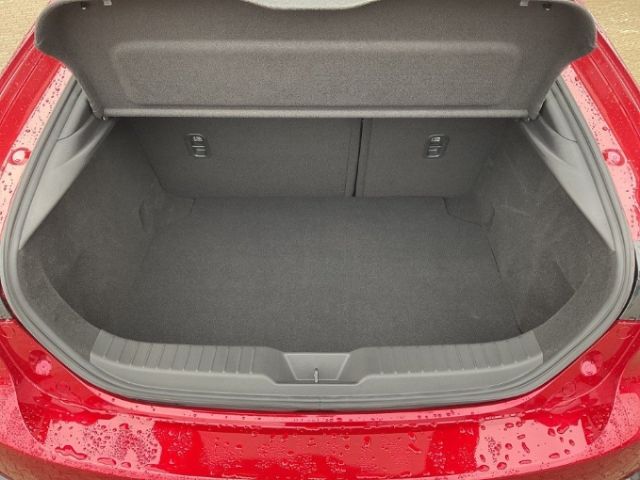 Mazda 3 2.5 AT Exclusive-Line Navi Matrix Bose 360