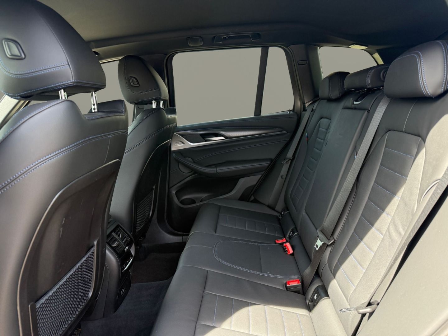BMW X3 xDrive30e M-Sport AHK el. Sitze ACC H/K HuD 2