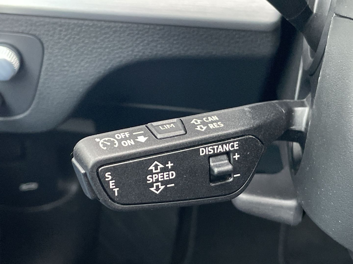 Audi Q5 55 TFSI e quattro S line AHK/HUD/Matrix/Navi/