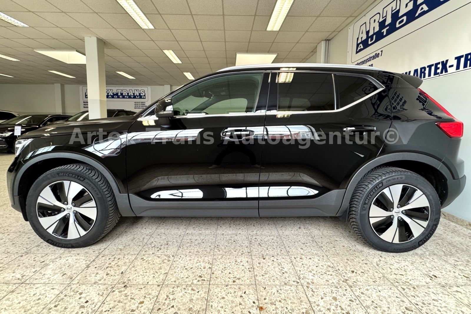 Volvo XC40 T4 Recharge Plug-In Hybrid /NAV/SHZ/AHK/ACC