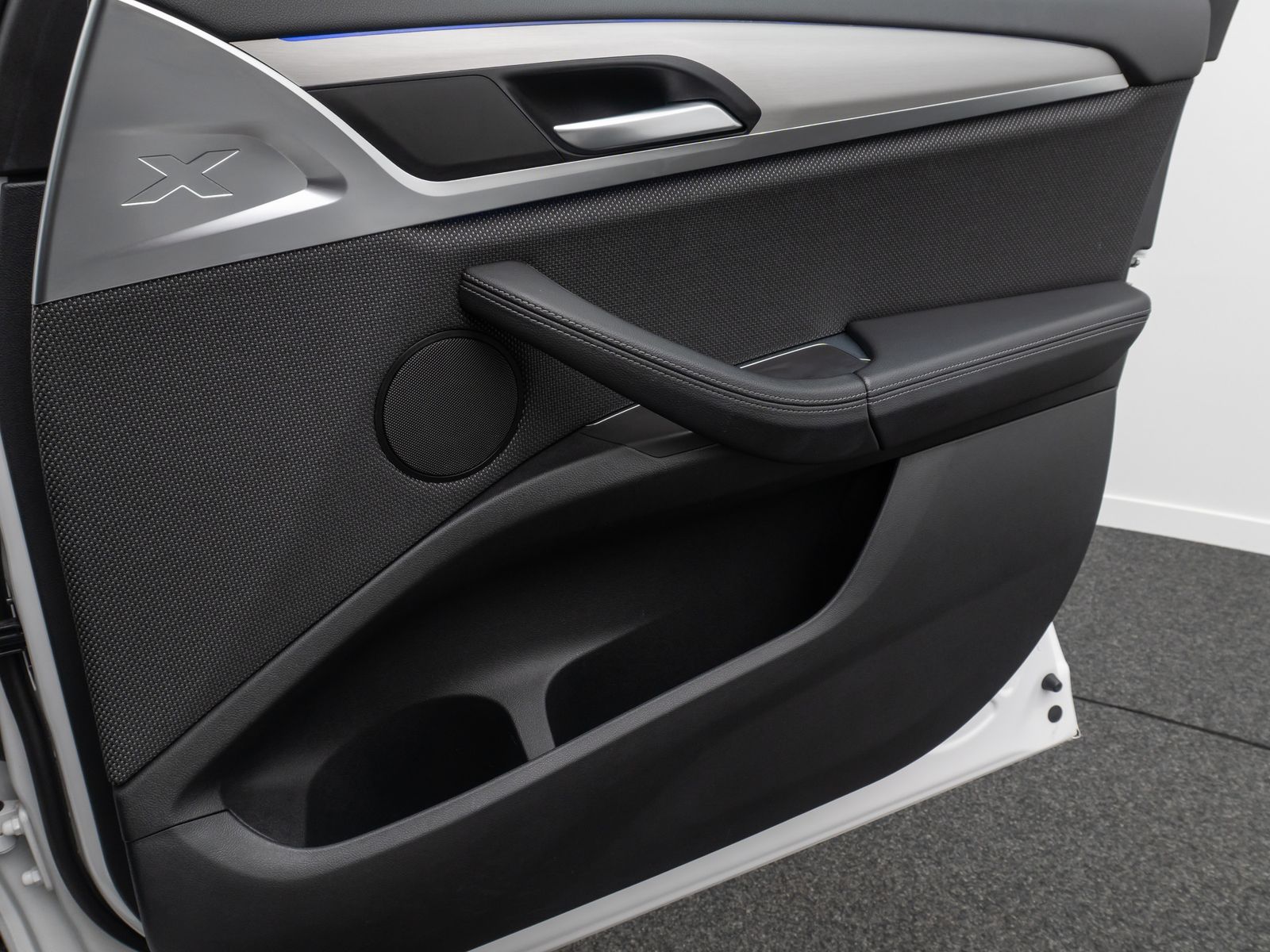 BMW X3 xD20d xLine - Samsaru's Car Outlet