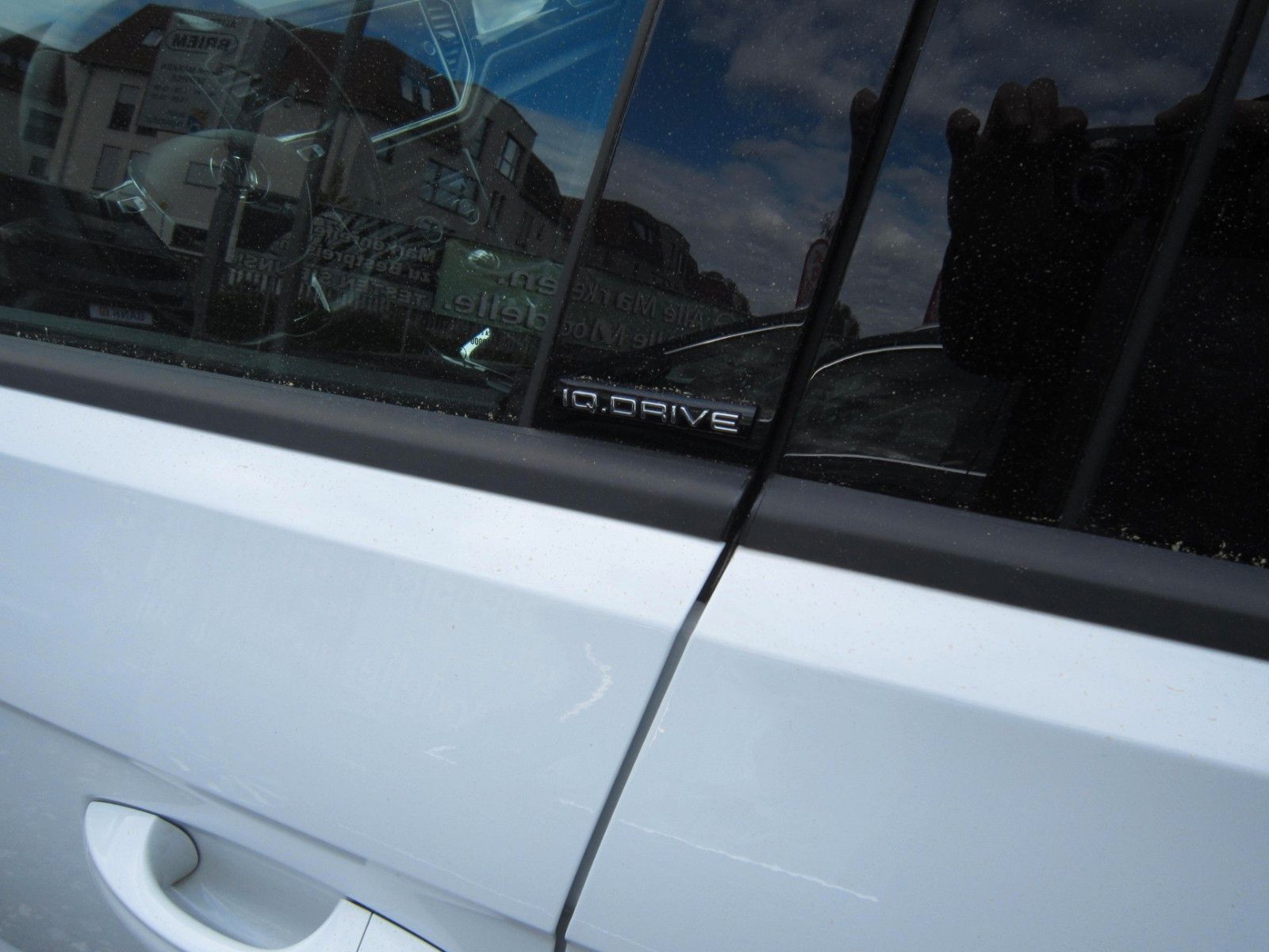 Volkswagen T-Roc IQ.DRIVE - Samsaru's Car Outlet