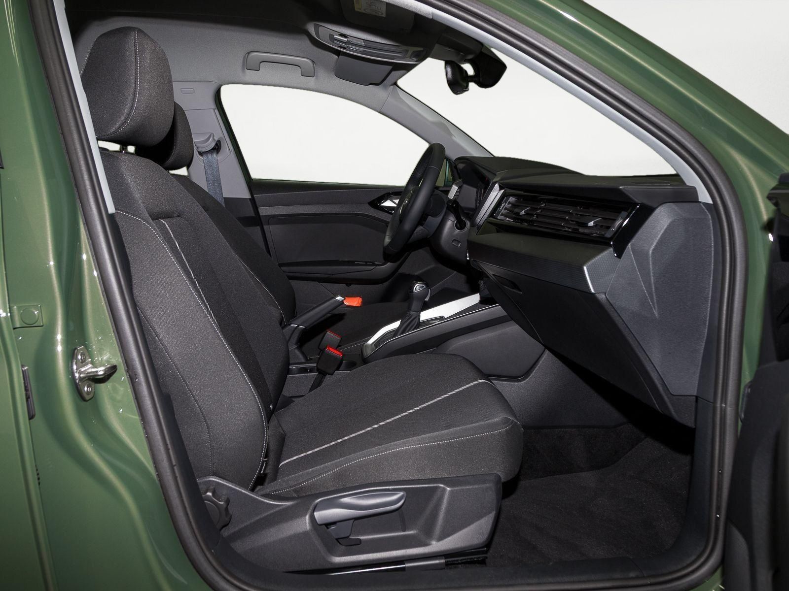 Audi A1 Sportback 25 TFSI ADVANCED - Samsaru's Car Outlet