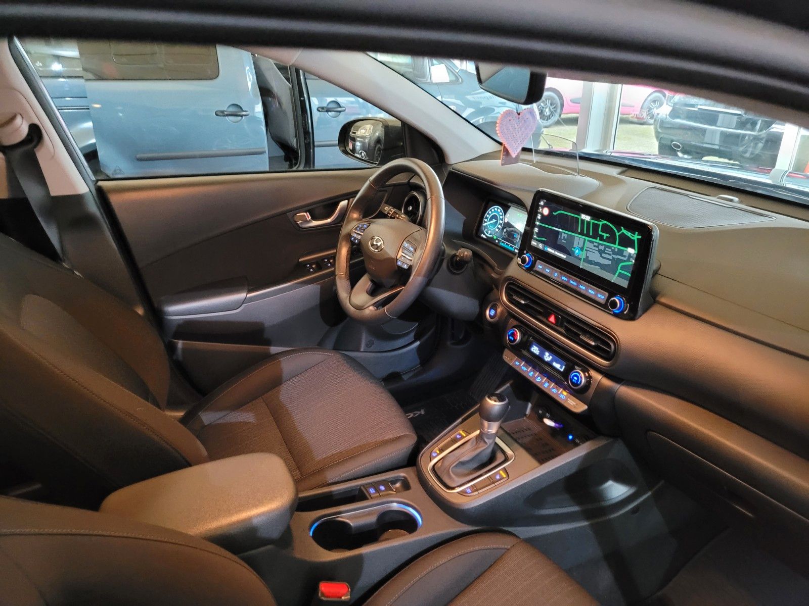 Hyundai Kona Prime Hybrid 2WD - Samsaru's Car Outlet