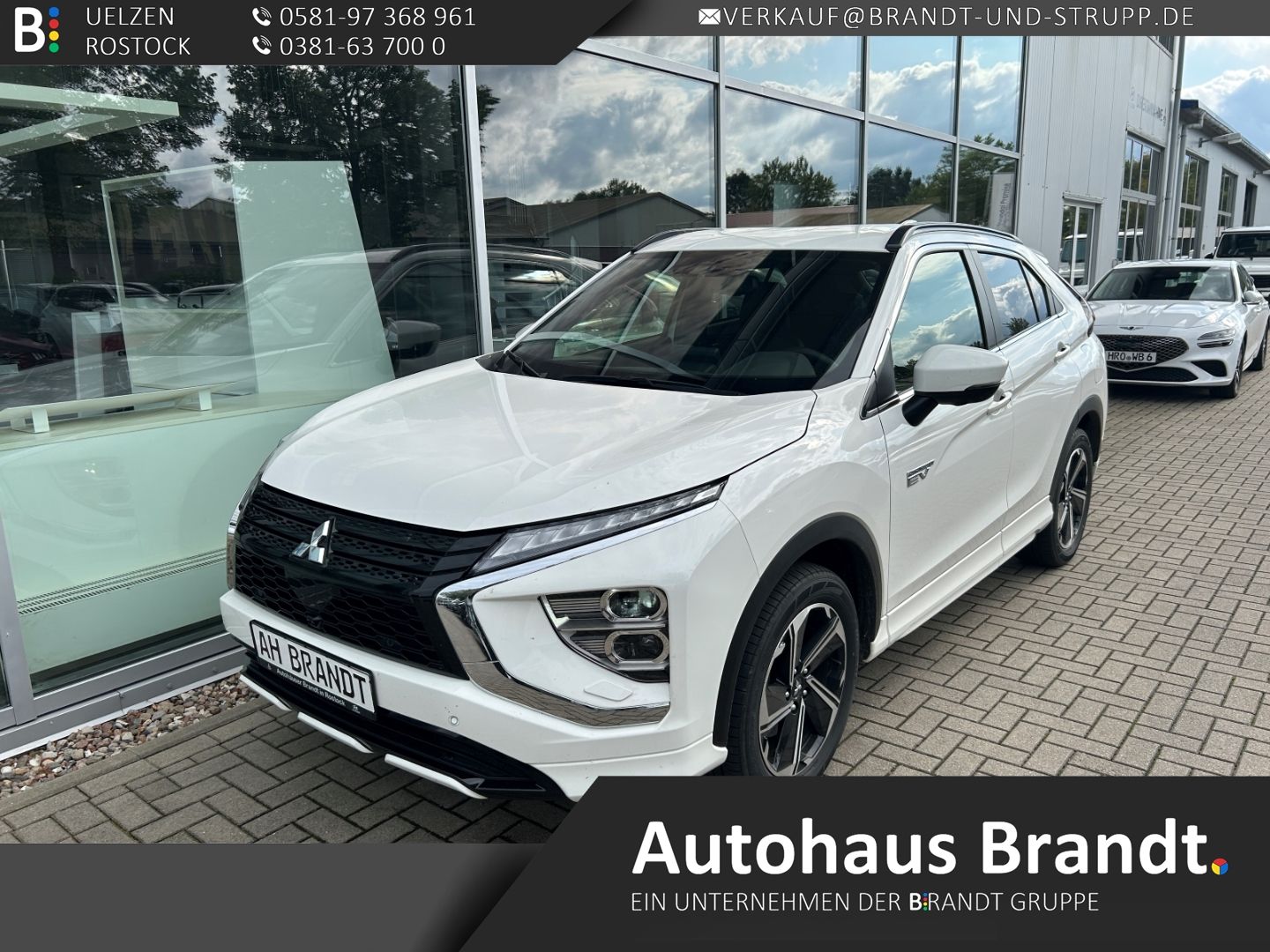 Mitsubishi Eclipse Cross PHEV Plus Select  4WD 2.4 Navi, So