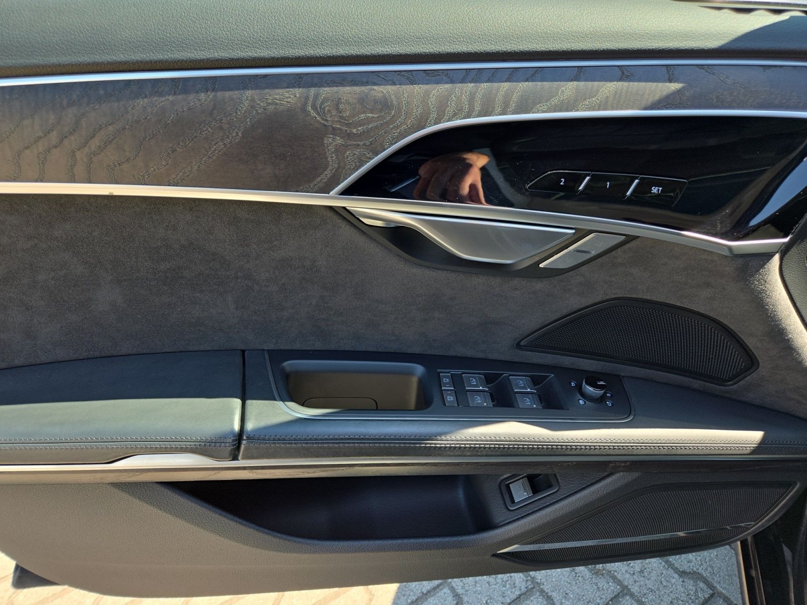 Audi A8 Lang 50 TDI - Samsaru's Car Outlet