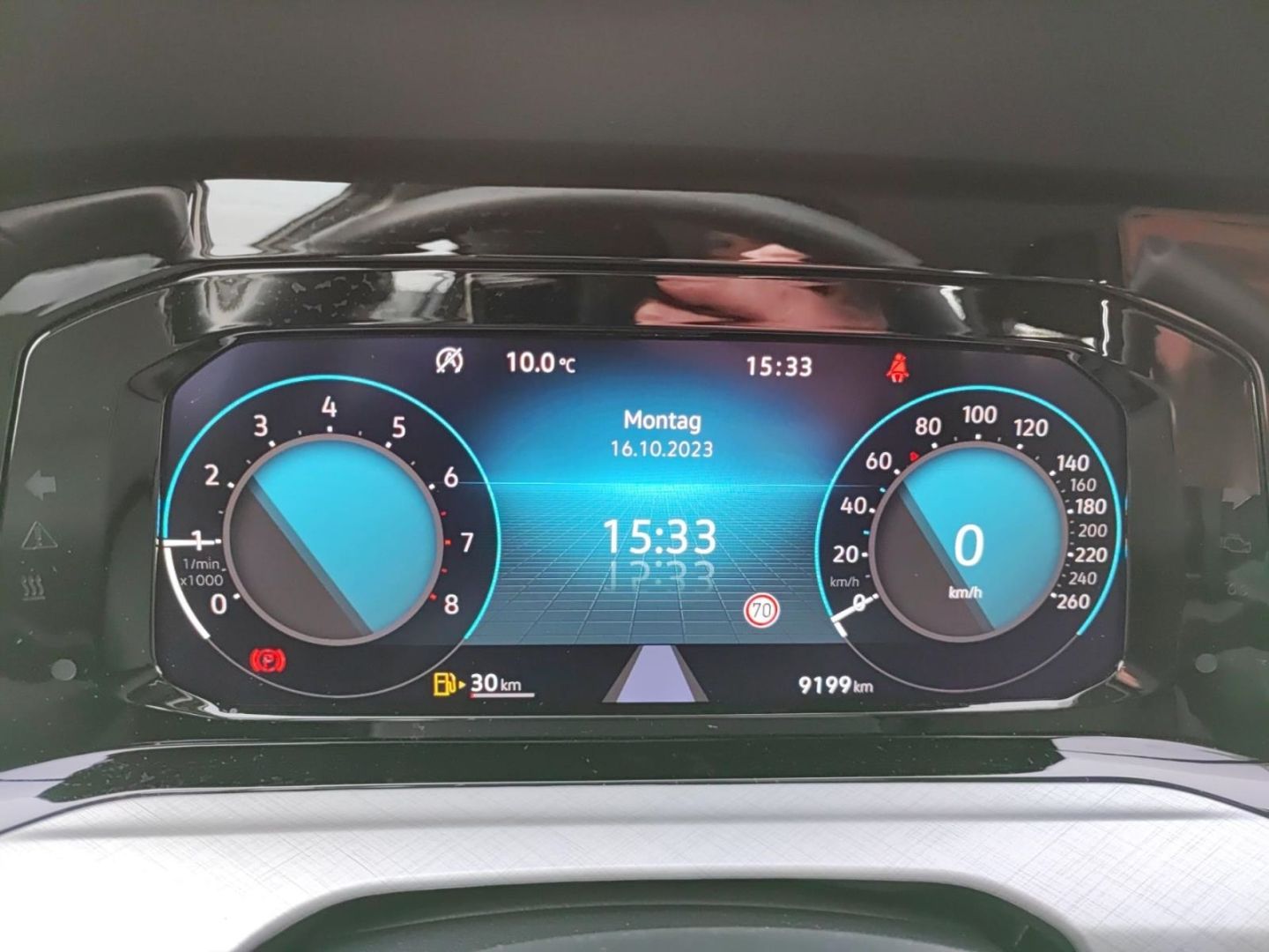 Volkswagen Golf Variant VIII 8 Life 1.0 TSI - Samsaru's Car Outlet