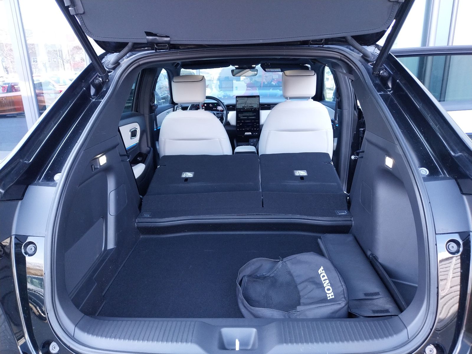 Honda e:Ny1 Advance