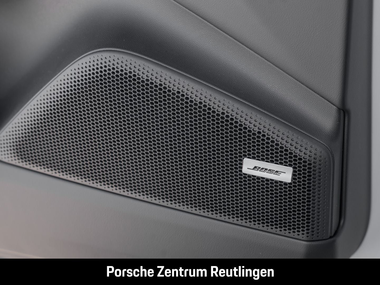 Porsche Macan 4 BOSE Luftfederung Panorama Surround-View