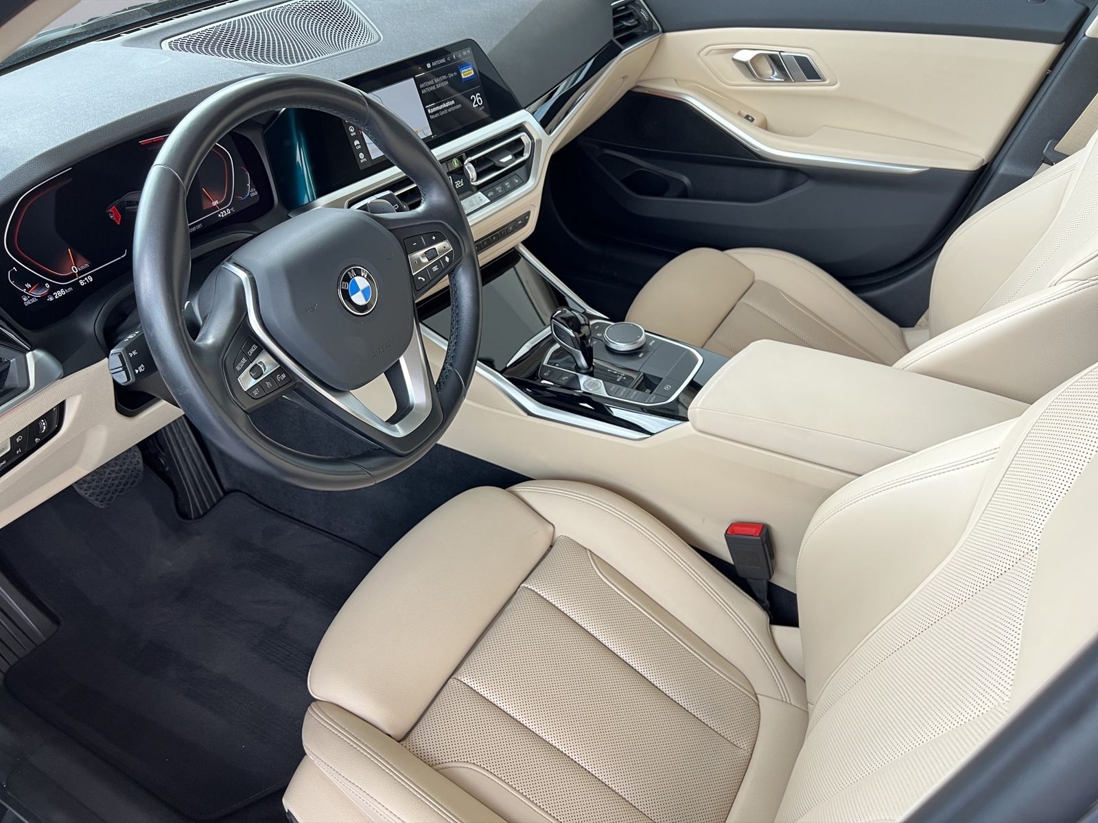 BMW 320d Touring Sport-Line - Samsaru's Car Outlet