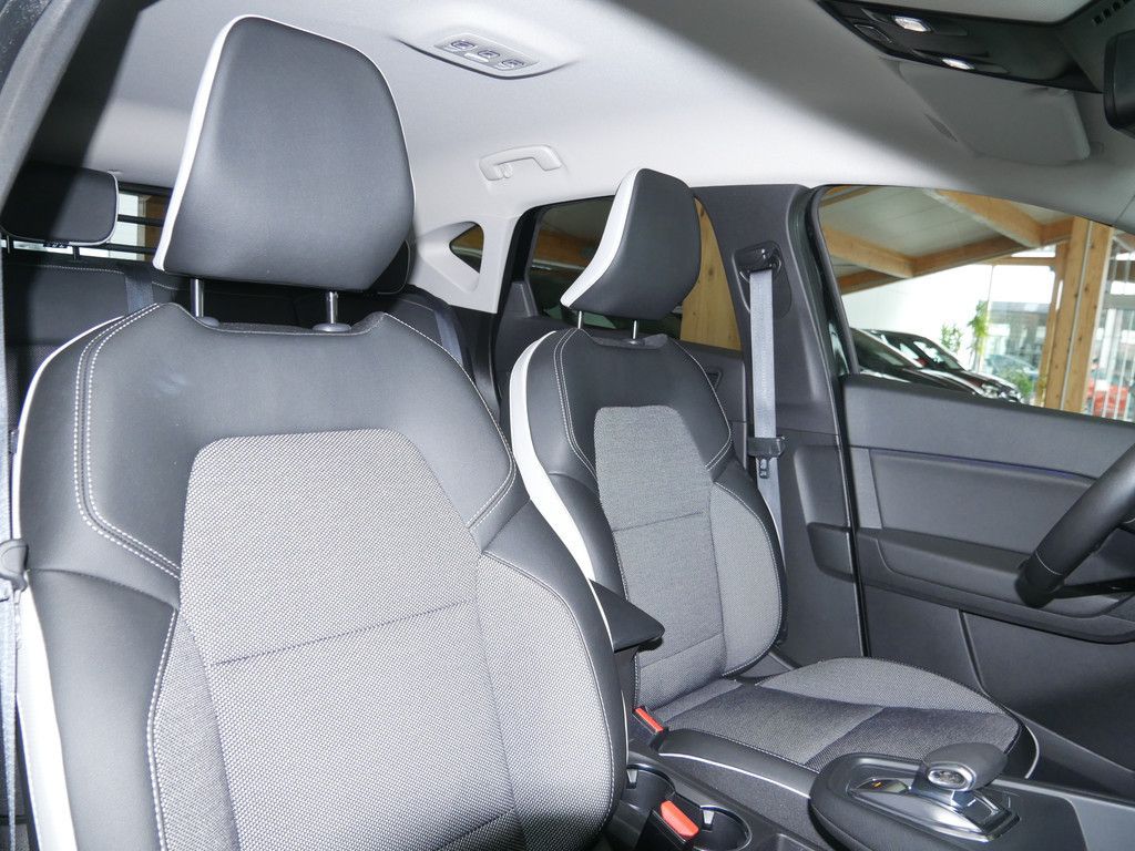 Renault Captur Intens - Samsaru's Car Outlet