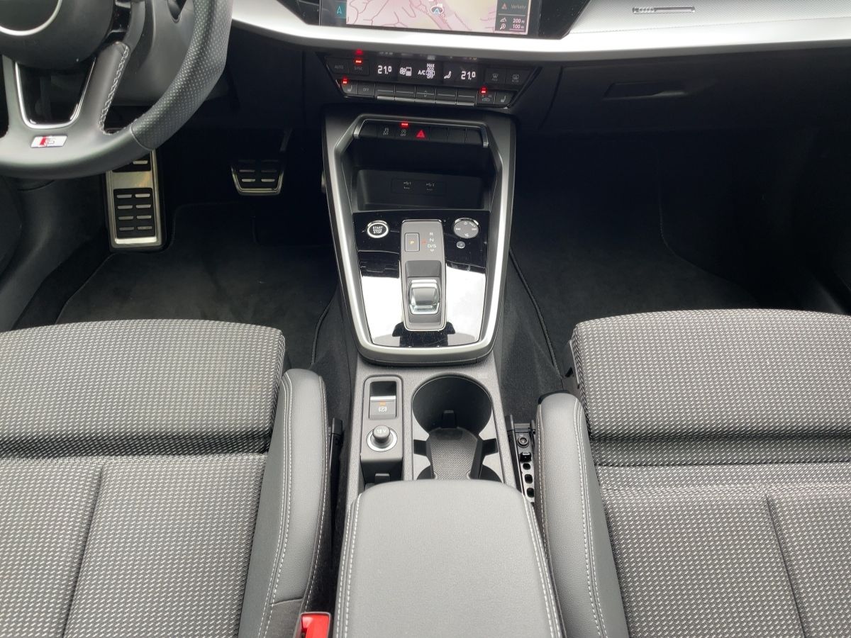 Audi A3 Sportback 35 1.5 TFSI MHEV advanced - Samsaru's Car Outlet
