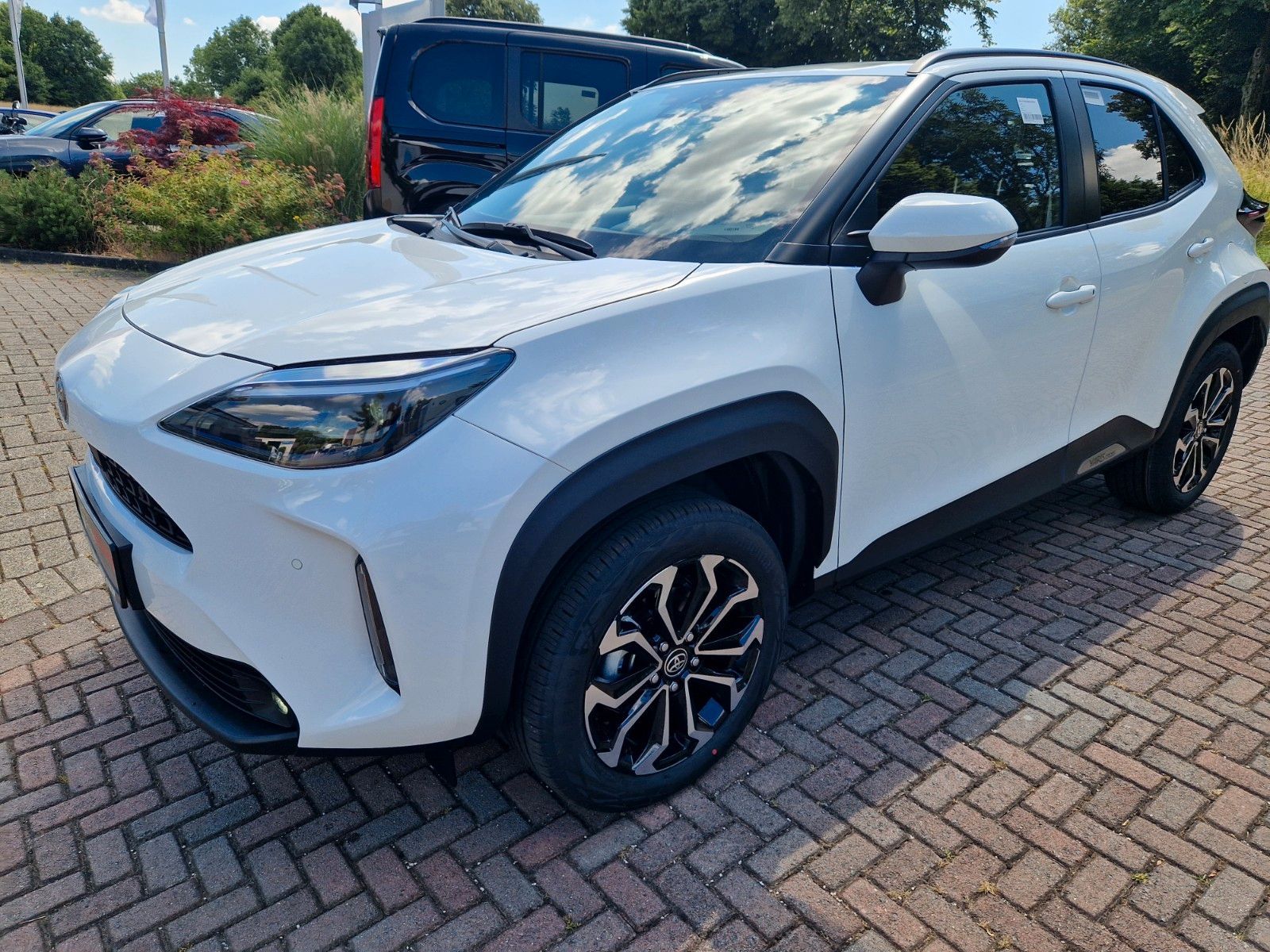 Toyota Yaris Cross 1,5-l-VVT-iE Teamplayer Safety P. V