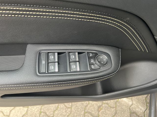 Renault Arkana E-TECH Hybrid 145 Automatik - Samsaru's Car Outlet