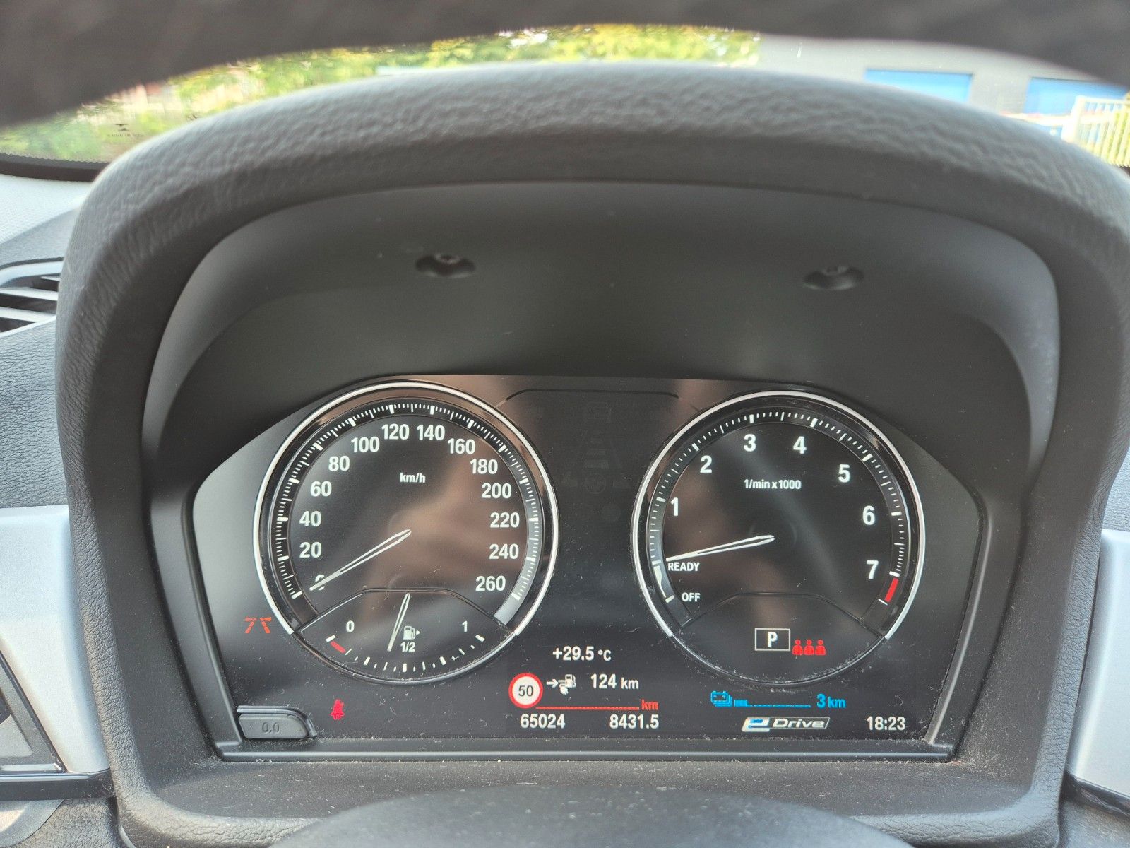 BMW X1 xDrive25e 4WD HYBRID - Samsaru's Car Outlet
