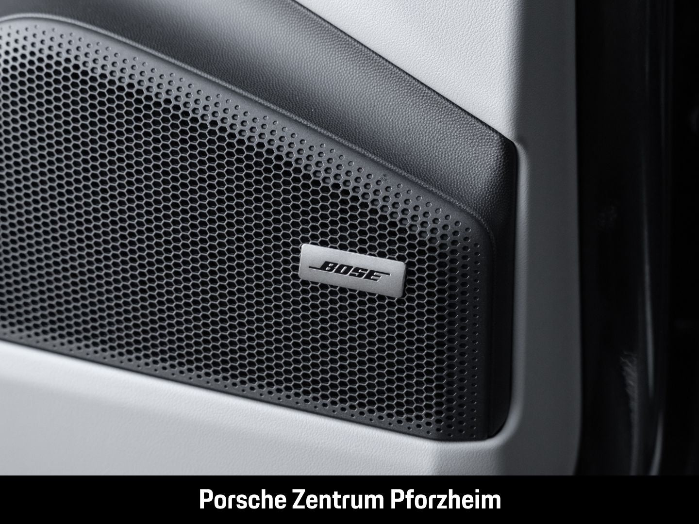 Porsche Macan 4S BOSE Surround-View Abstandstempomat LED