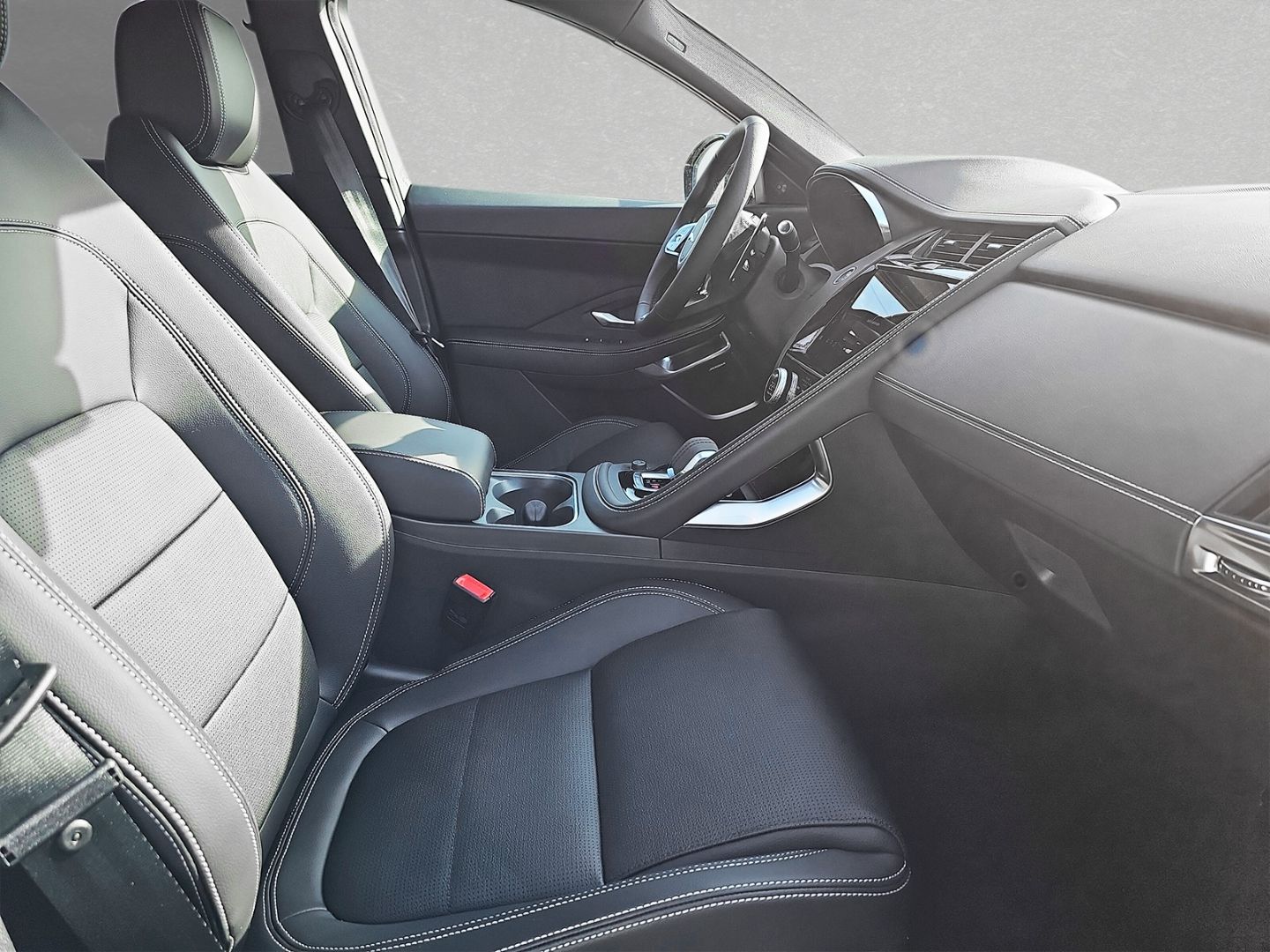 Jaguar E-Pace D165 AWD R-Dynamic SE
