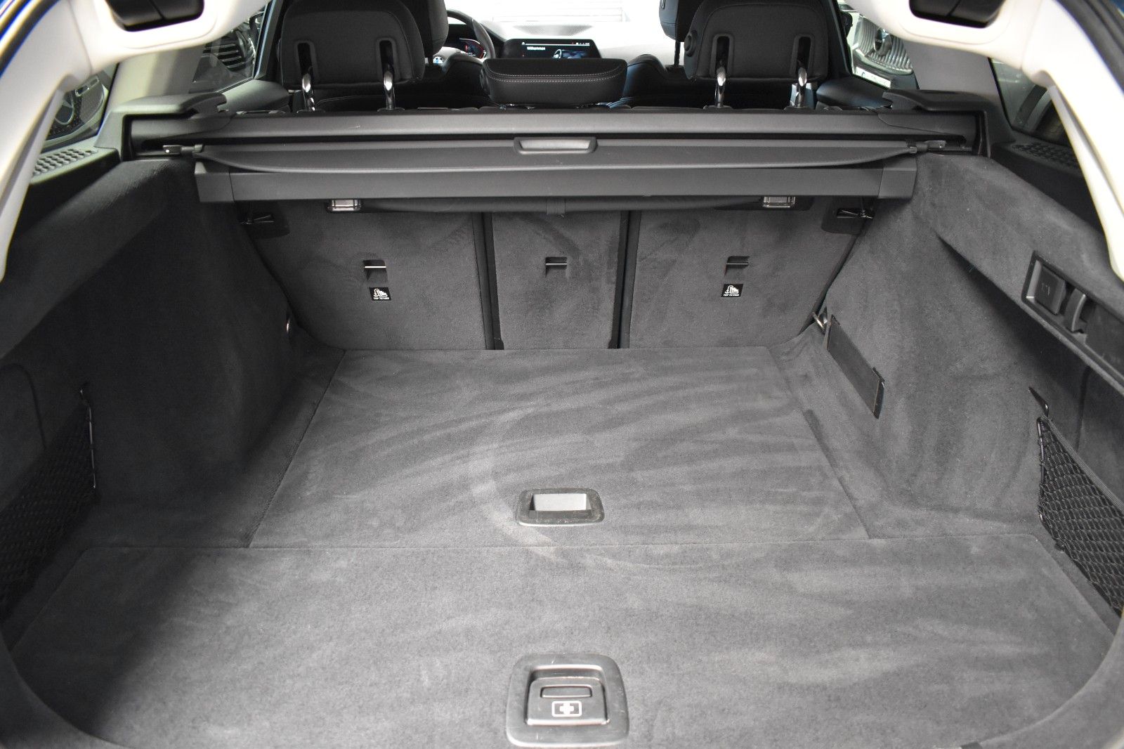BMW 330 d Touring SPORT LINE - Samsaru's Car Outlet