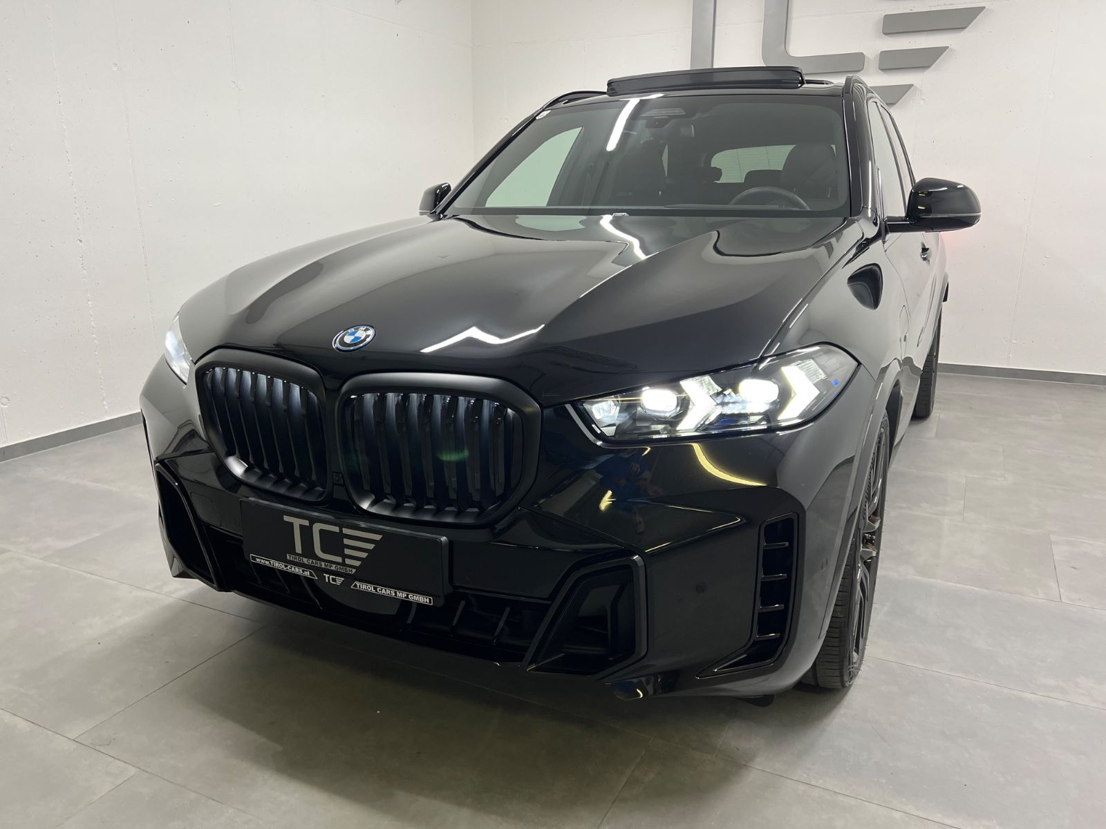 BMW X5 50 e xDrive M Sport, Sky Lounge, Integral,