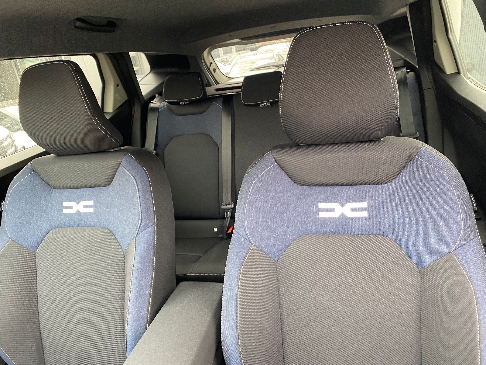 Dacia Duster 4x4 - Samsaru's Car Outlet