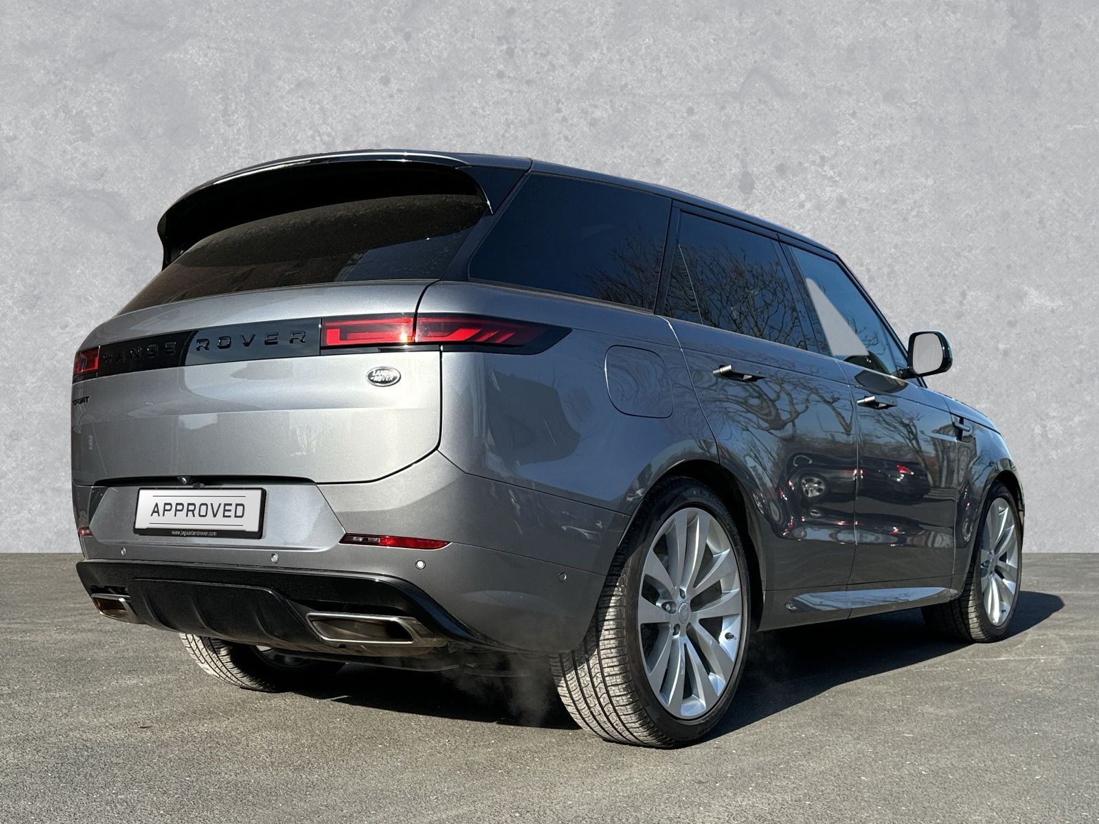 Range Rover Sport 3.0 I AWD R Dynamic SE - Samsaru's Car Outlet