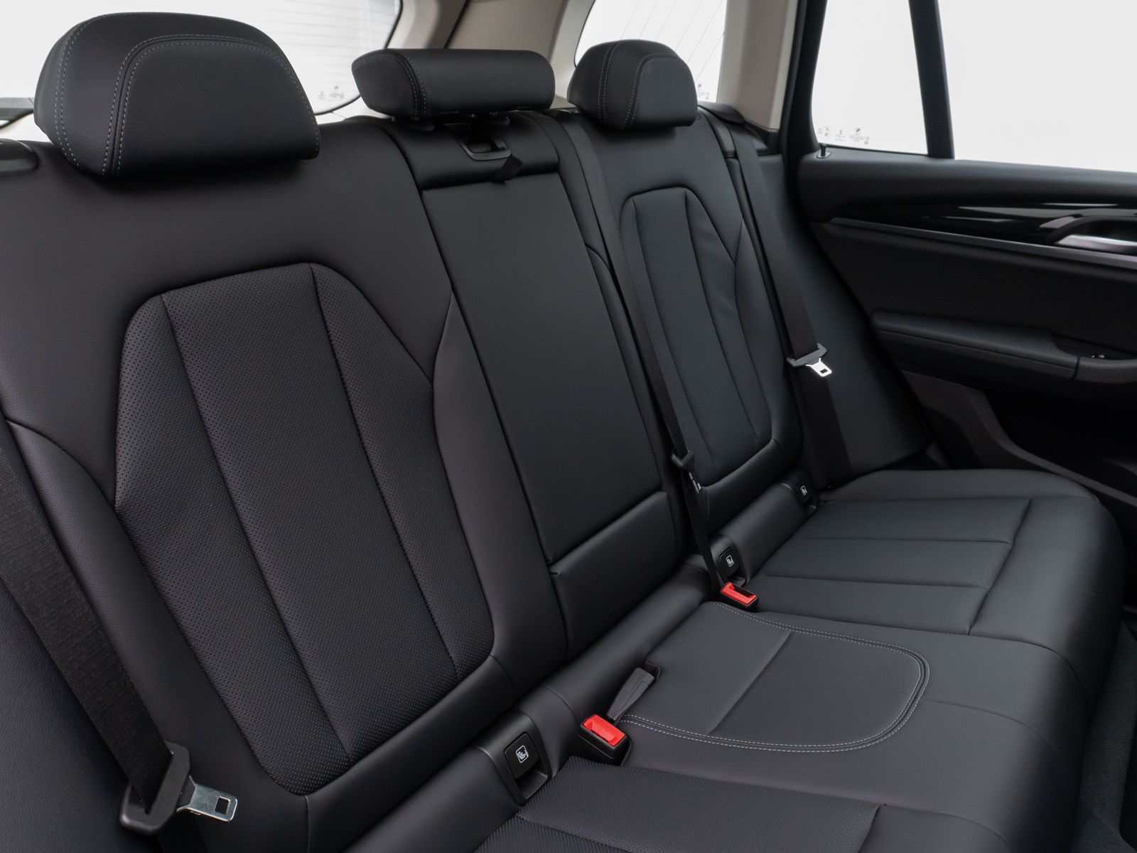 BMW X3 xD30e Sport - Samsaru's Car Outlet
