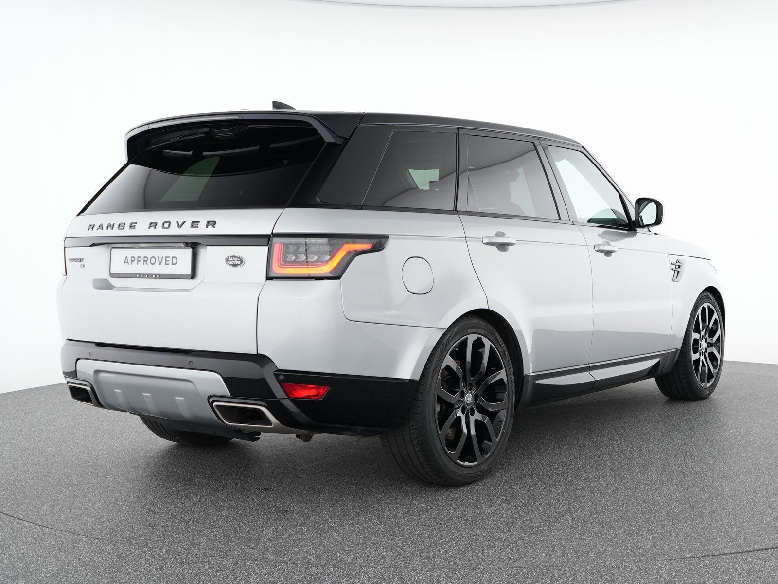 Range Rover Sport SDV6 HSE Black - Samsaru's Car Outlet