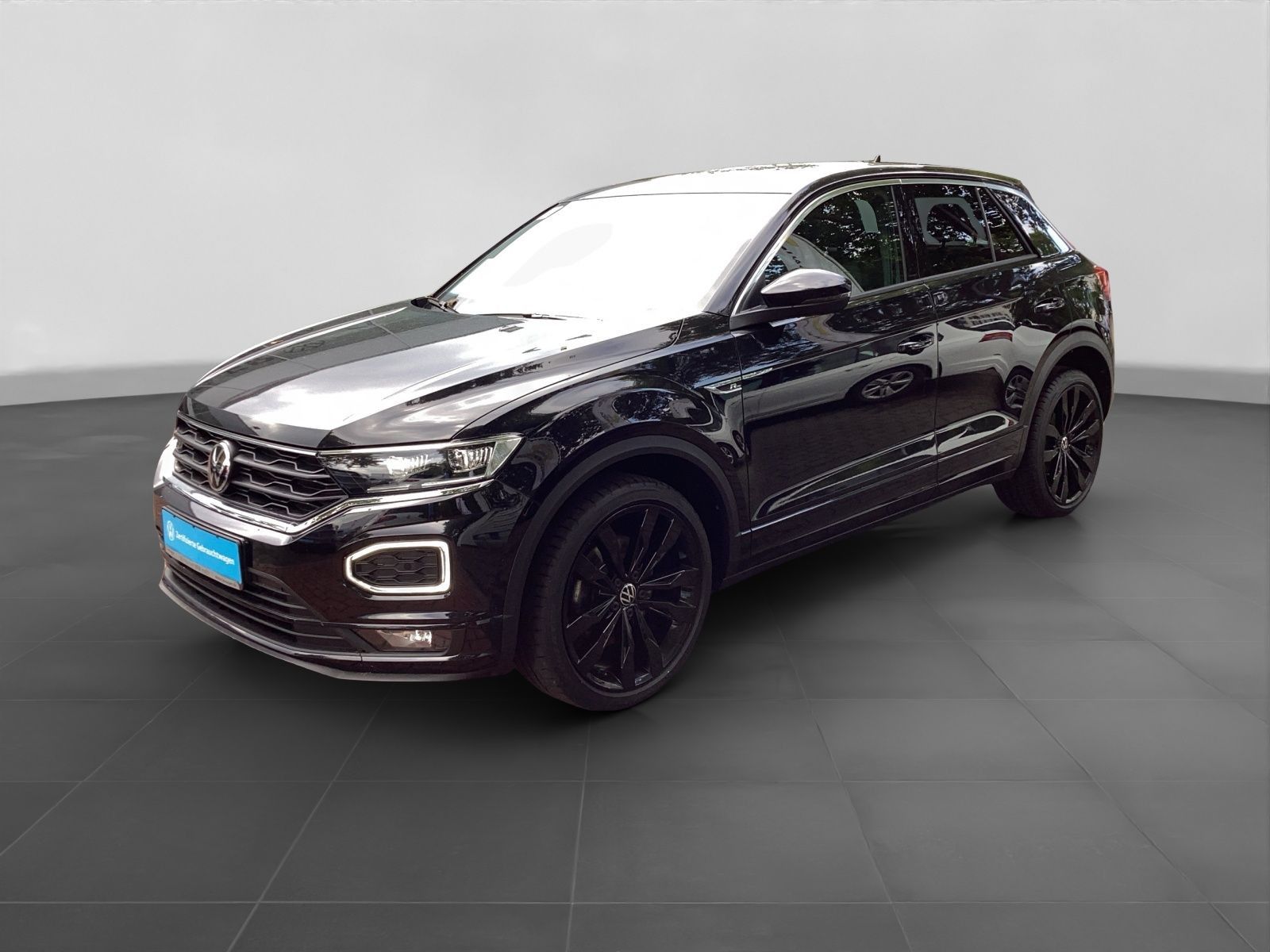 Volkswagen T-Roc 1.5 TSI DSG R-LINE - Samsaru's Car Outlet