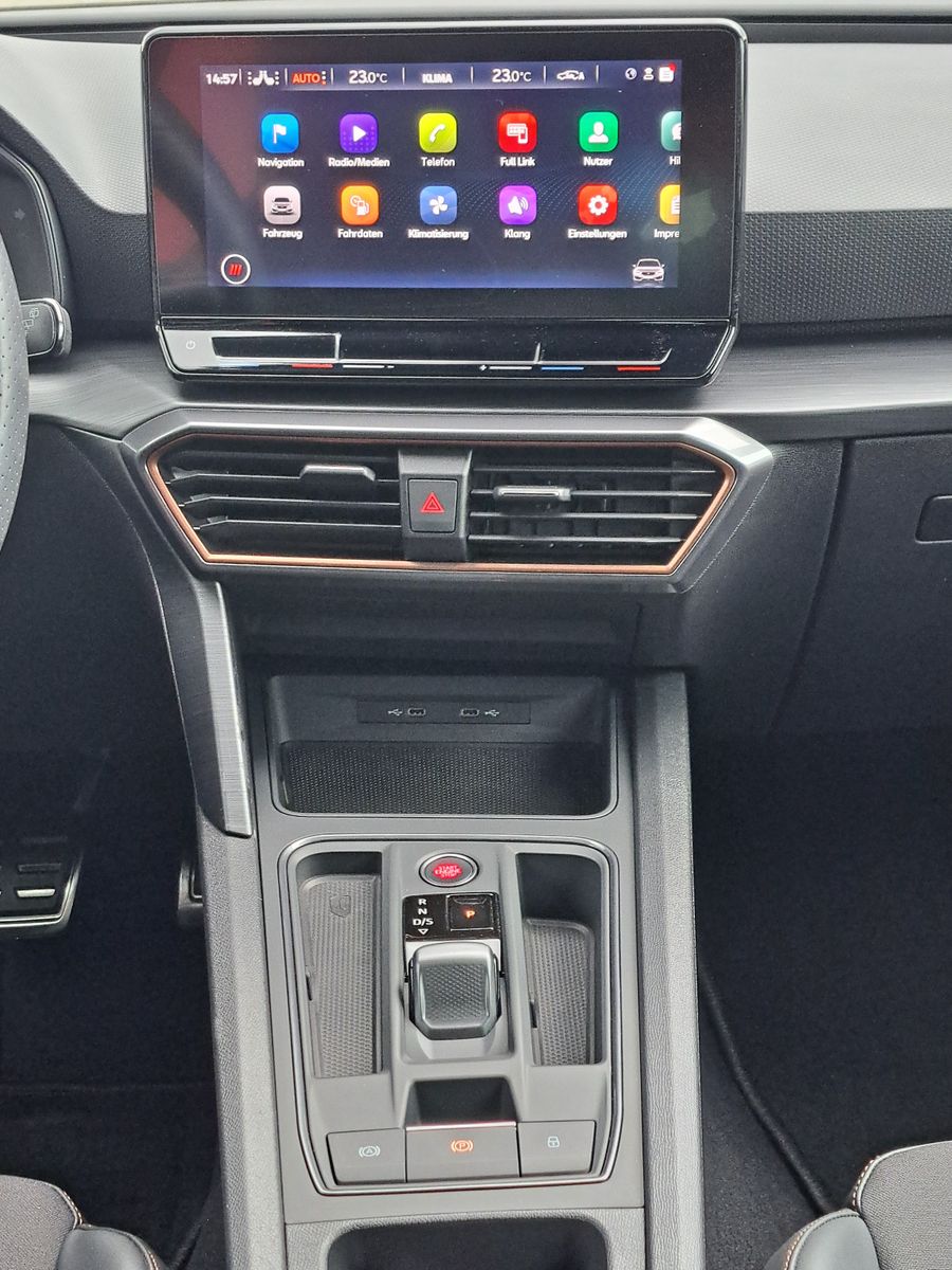 Cupra Leon VZ 2.0 TSI 300 PS DSG - Samsaru's Car Outlet