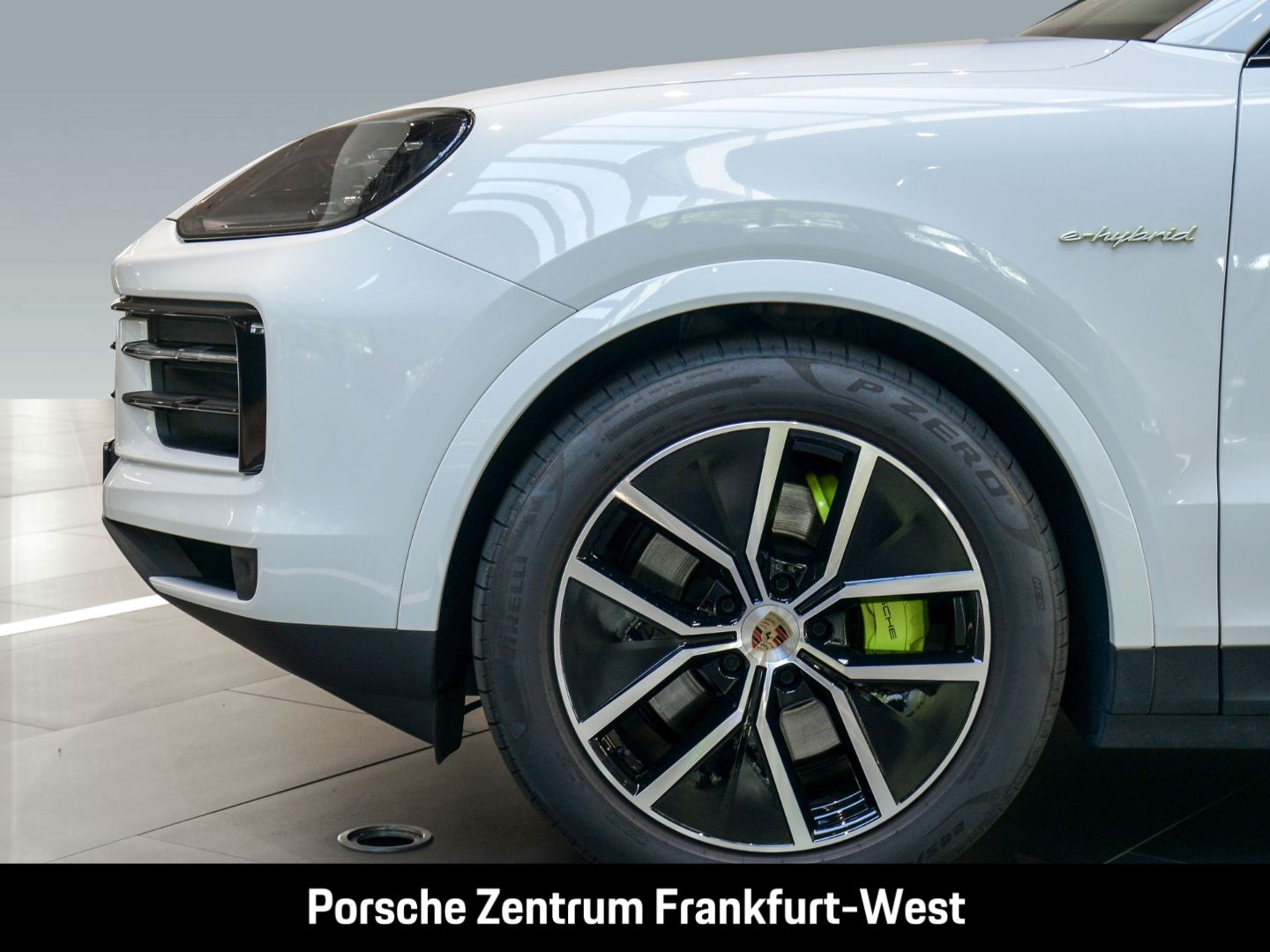Porsche Cayenne E-Hybrid Coupe LED-Matrix InnoDrive