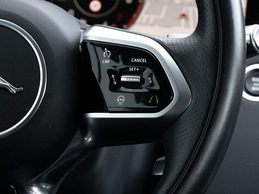 Jaguar E-Pace P200 AWD R-Dynamic S
