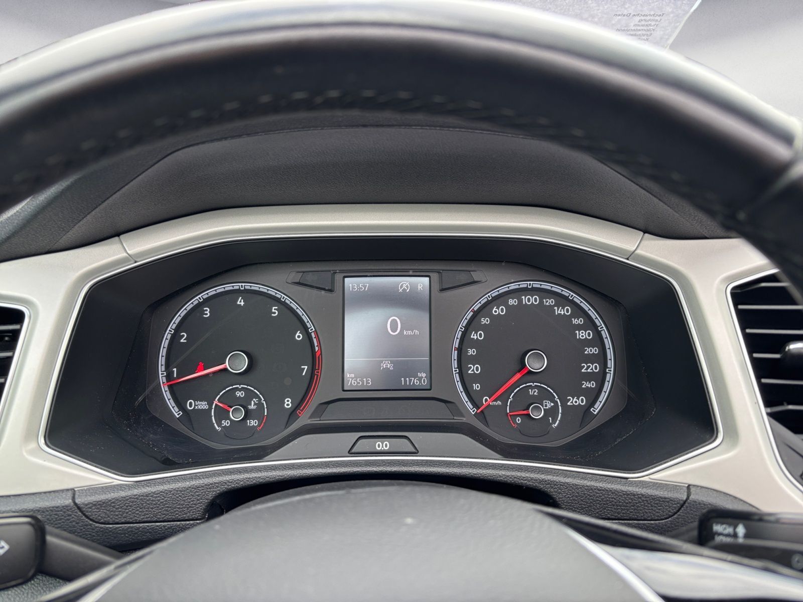 Volkswagen T-Roc 1.5 TSI STYLE DSG - Samsaru's Car Outlet