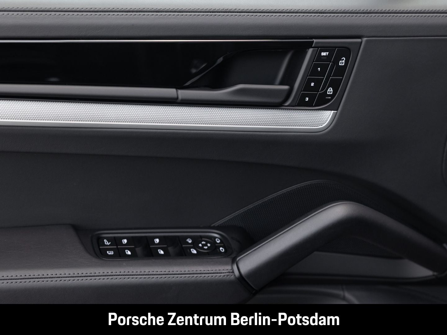 Porsche Cayenne S E-Hybrid InnoDrive LED-Matrix BOSE