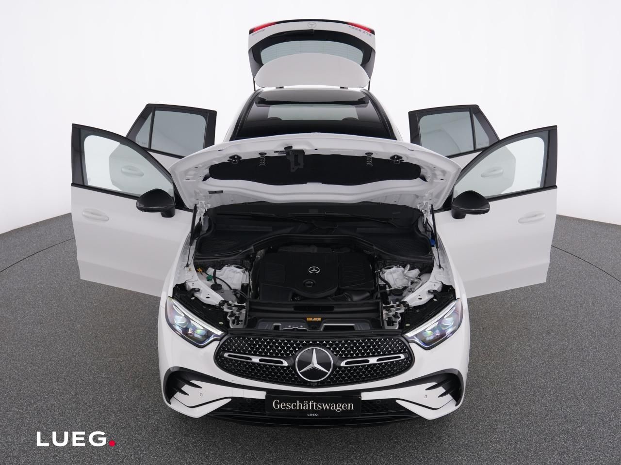 Mercedes-Benz GLC 300 e 4M AMG+NIGHT+20''+PANO+AHK+DIG.LIGHT++