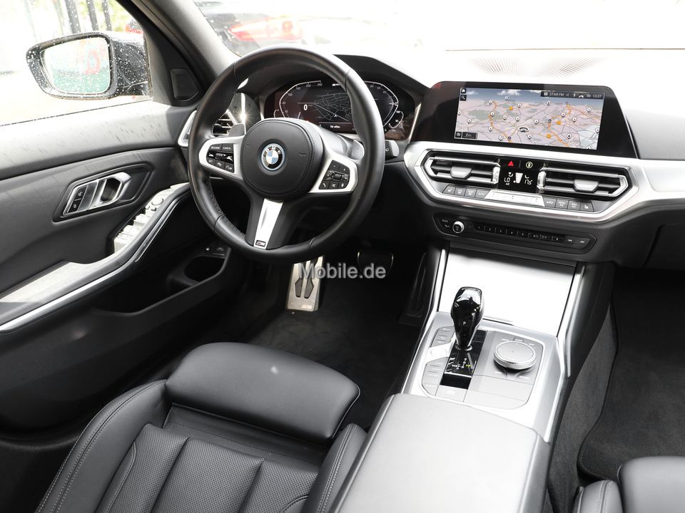 BMW 320e Touring M Sport - Samsaru's Car Outlet