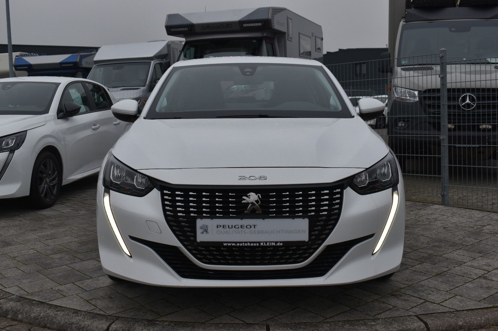 Peugeot 208 ActivePack 100 - Samsaru's Car Outlet