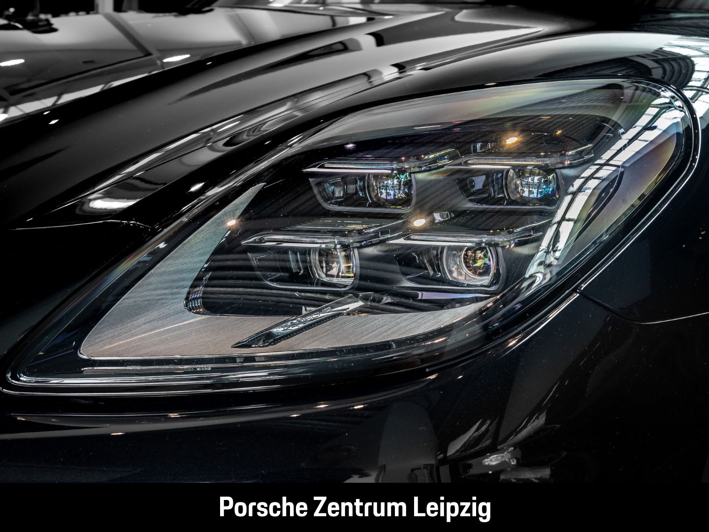 Porsche Panamera 4 E-Hybrid Massage Sportabgas HeadUp