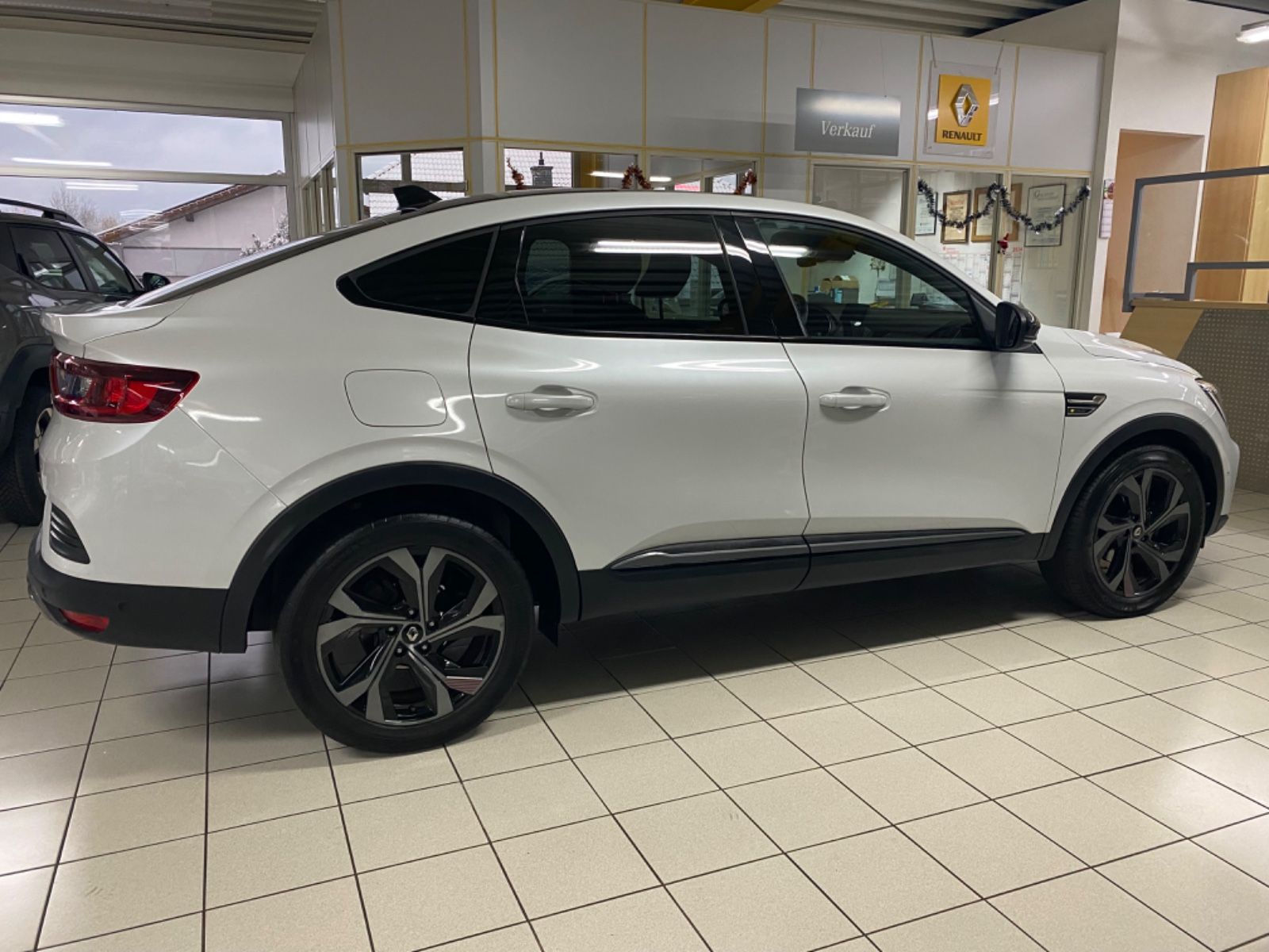 Renault Arkana R.S. Line - Samsaru's Car Outlet