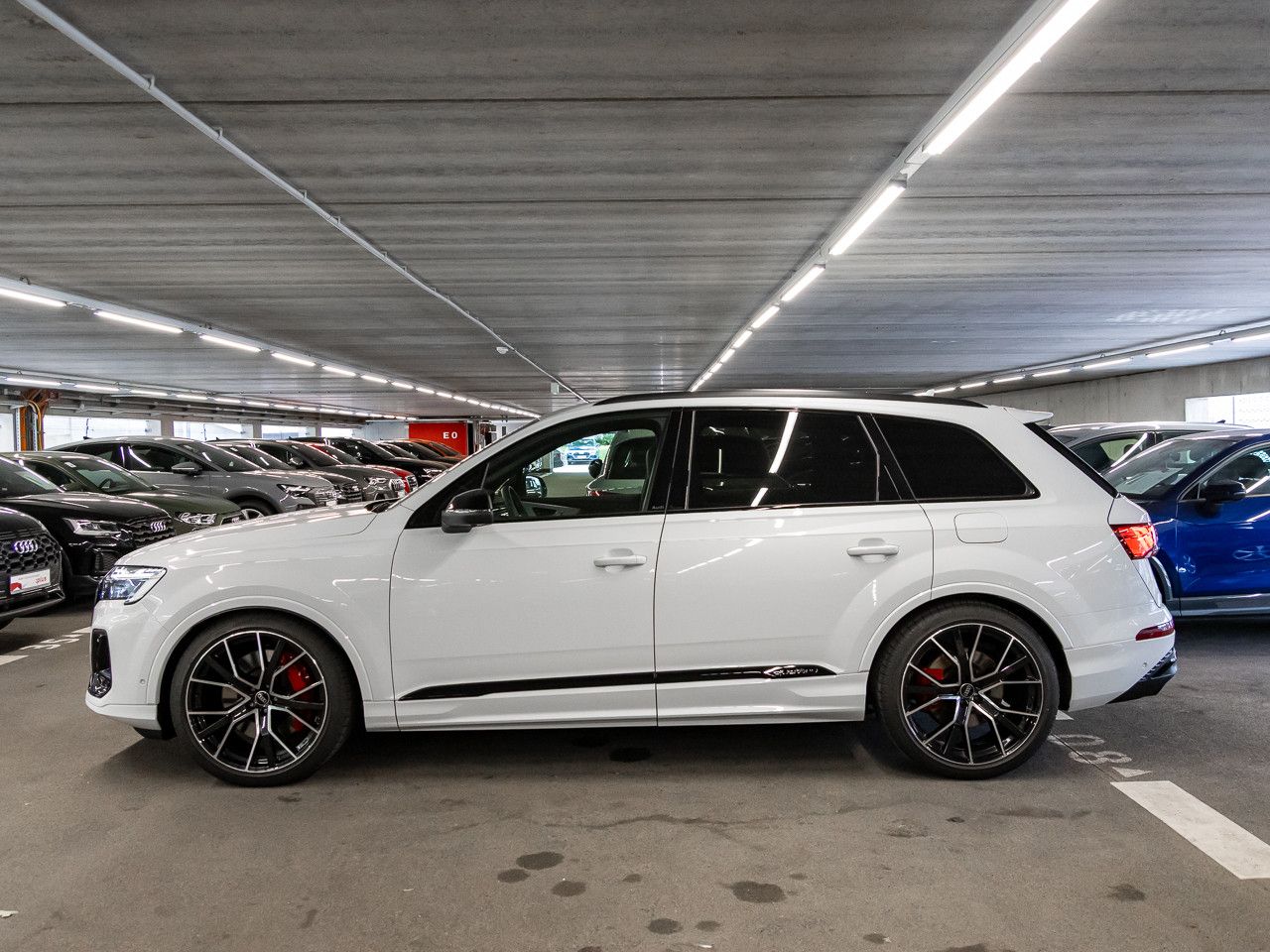 Audi Q7 SUV TFSIe S line 60 TFSI e quattro tiptronic