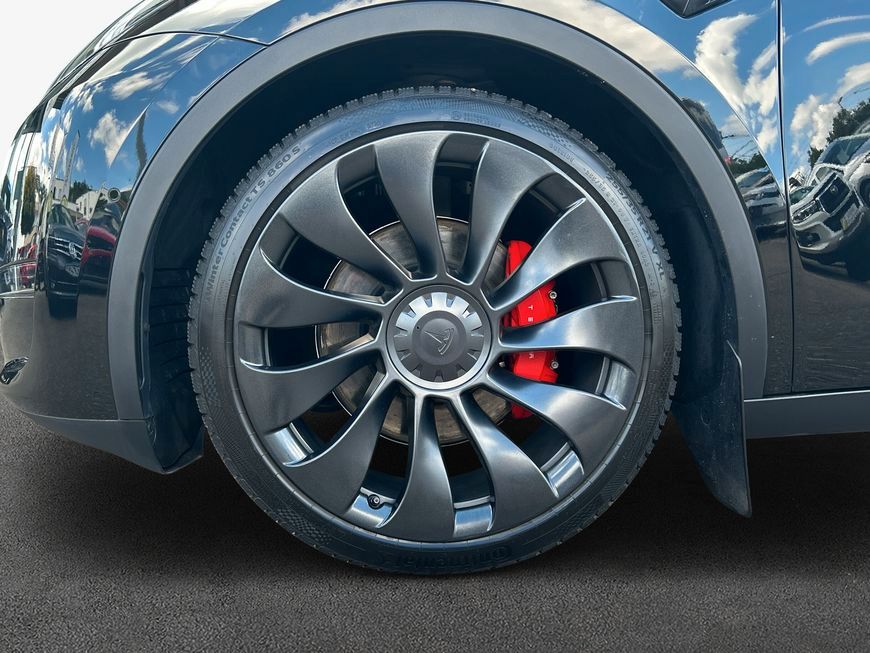 Tesla Model Y Performance Dual Motor AWD