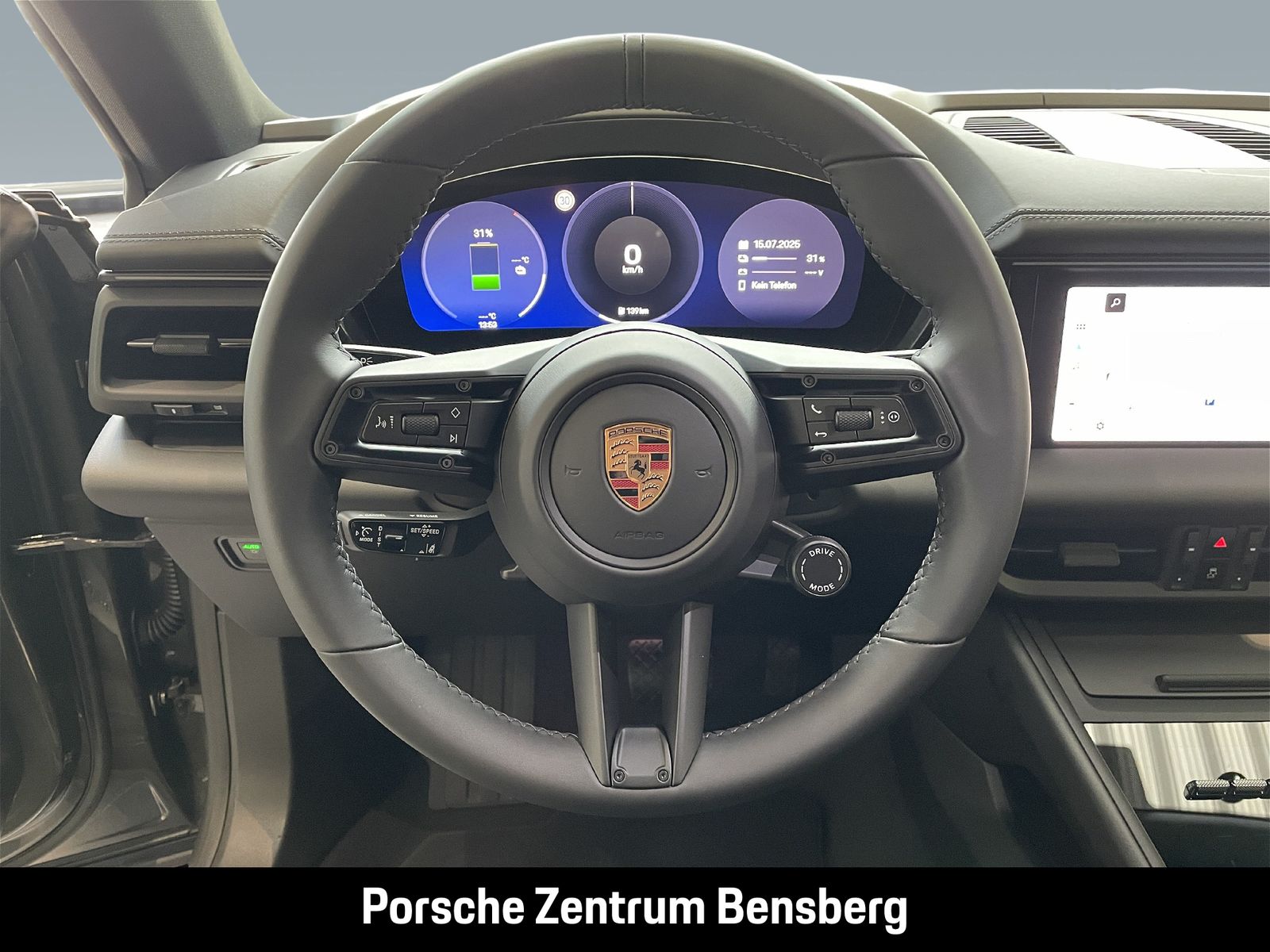 Porsche Macan 4 Electric