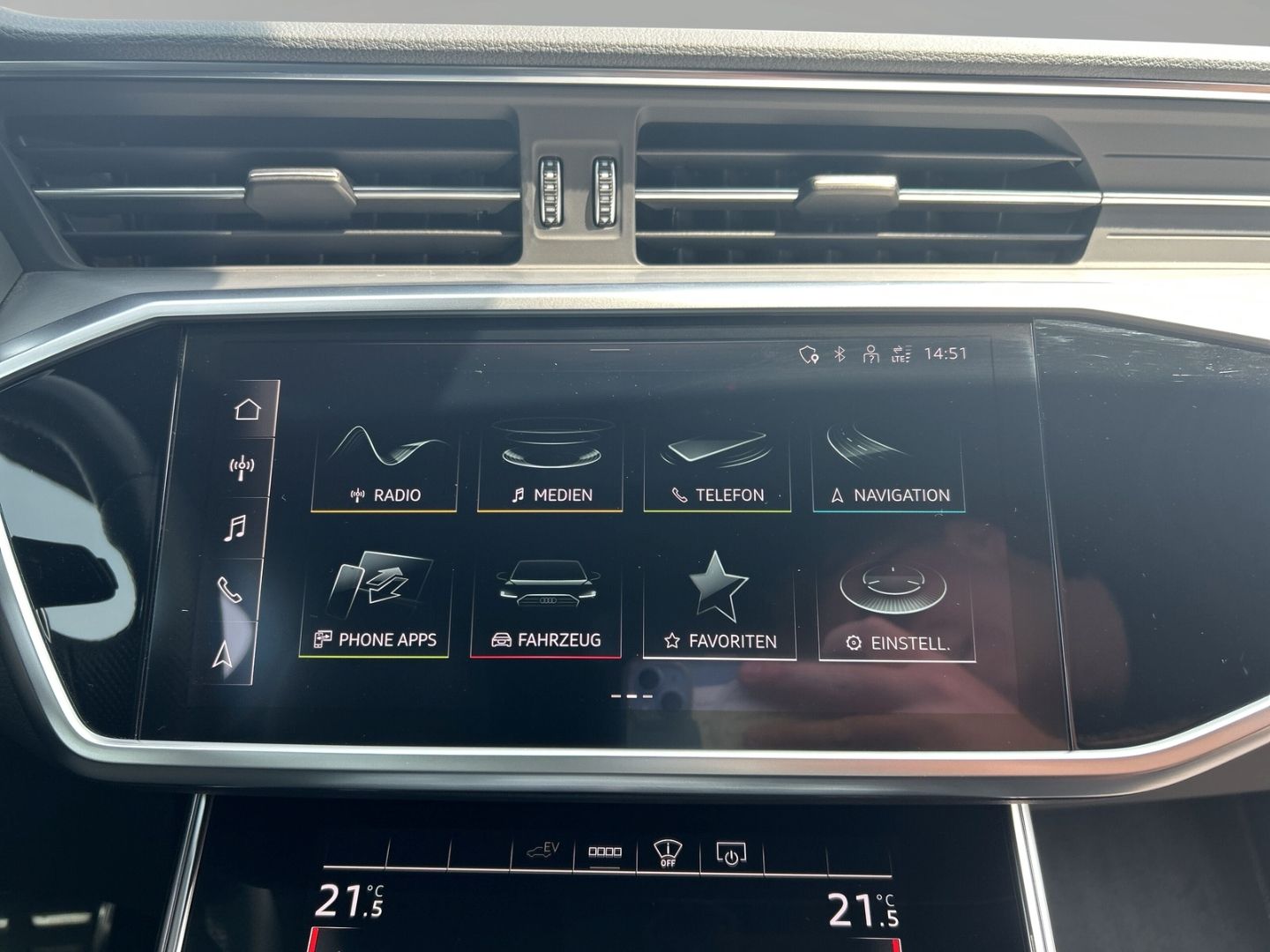 Audi A6 Avant 55 TFSI e sport qu - Samsaru's Car Outlet