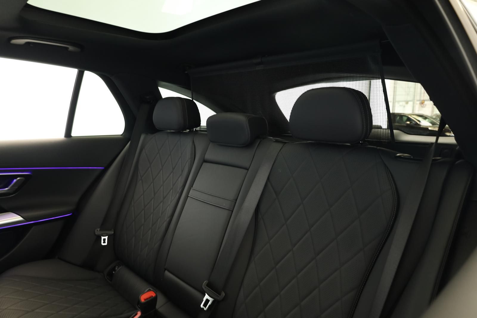 Mercedes-Benz E 450 d T 4M AMG Premium+ DIGITAL Pano STHZ AHK