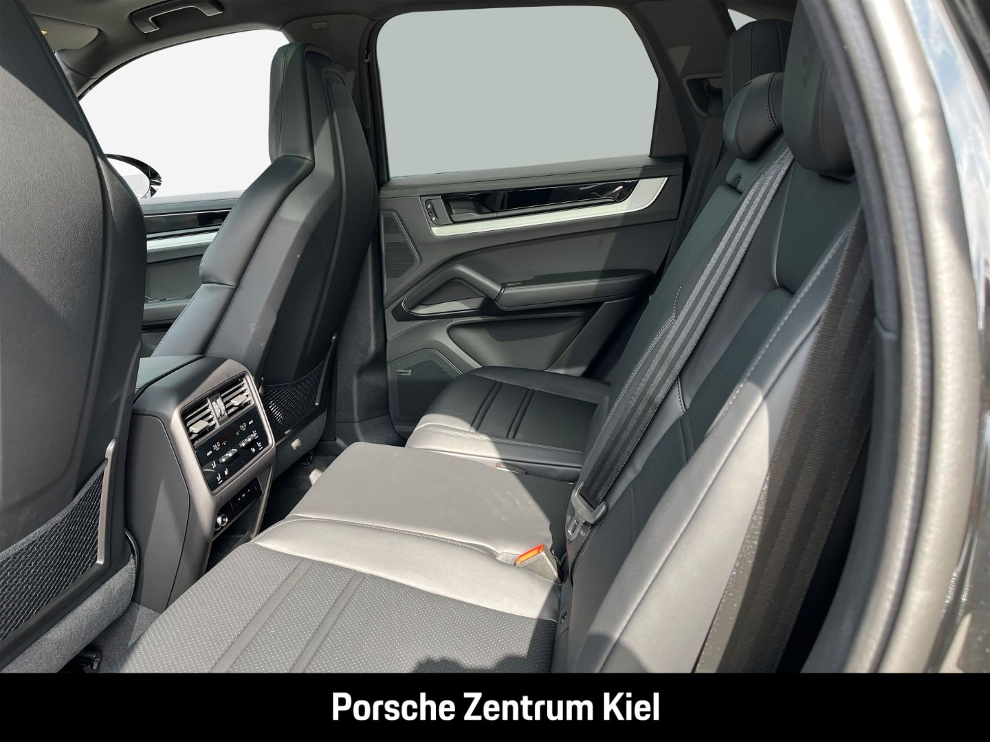Porsche Cayenne E-Hybrid BOSE Panoramadach InnoDrive