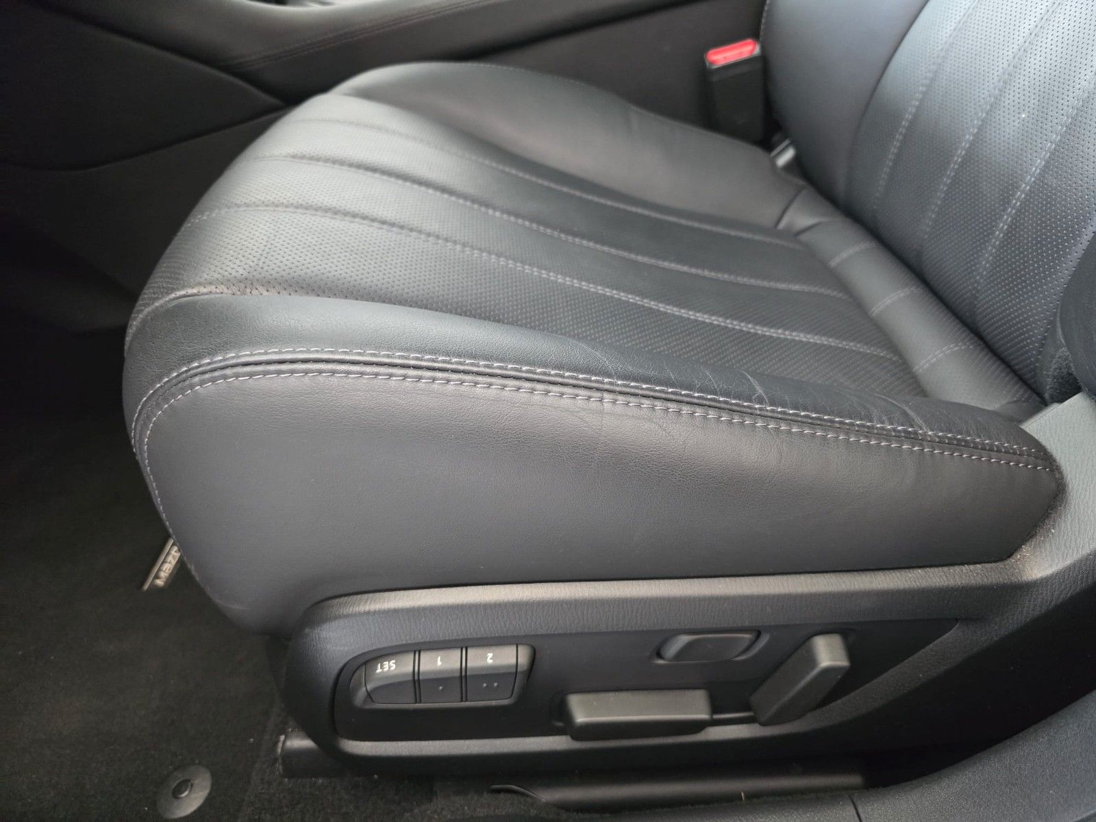 Mazda 6 Kombi Exclusive-Line *HUD*BOSE*SB*LEDER*360°