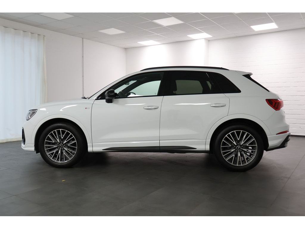 Audi Q3 40 TDI quattro S line S tronic - Samsaru's Car Outlet
