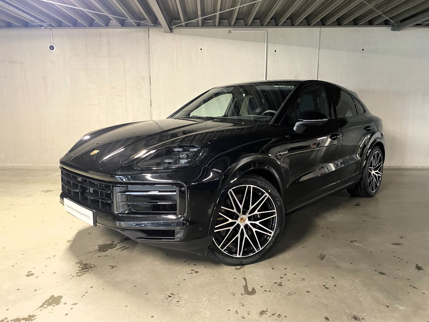Porsche Cayenne E-Hybrid Coupé | Adaptive Luftfederung |