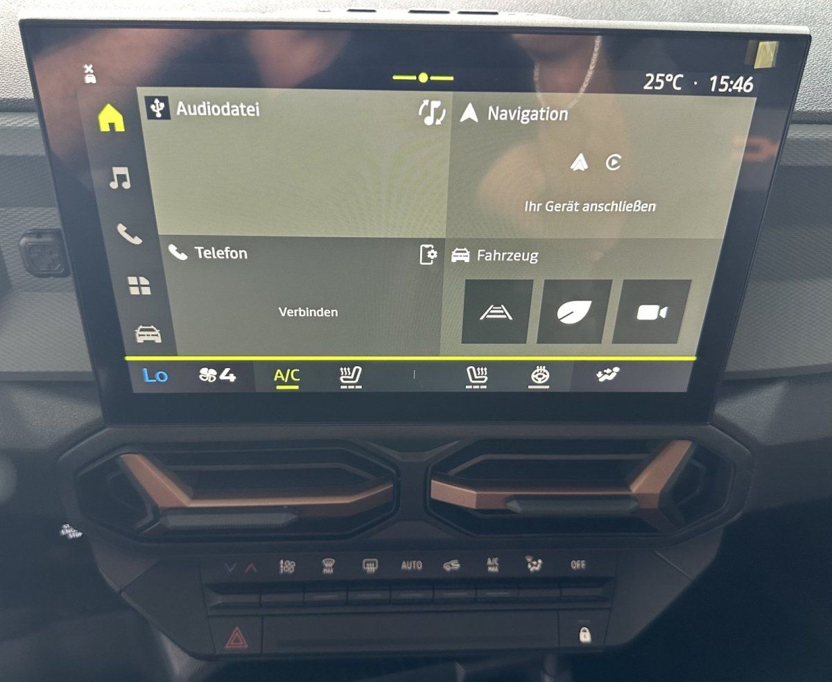 Dacia Duster III Extreme TCe 130 - Samsaru's Car Outlet