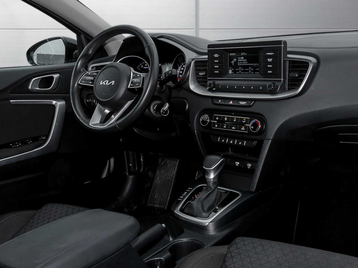 Kia Ceed SW 1.5 T-GDI - Samsaru's Car Outlet
